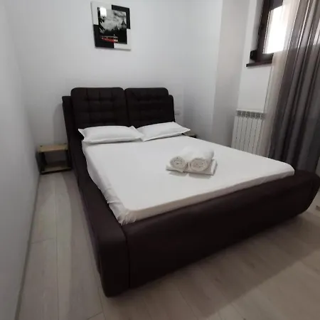 Apartment Mamaia Lake Constanta