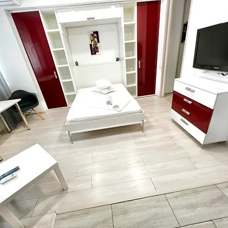 Mamaia Lake Apartment