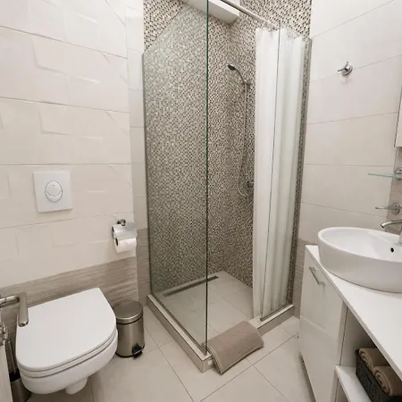 Mamaia Apartman Konstanca